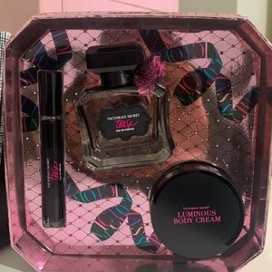 Victoria secret Tease gift set